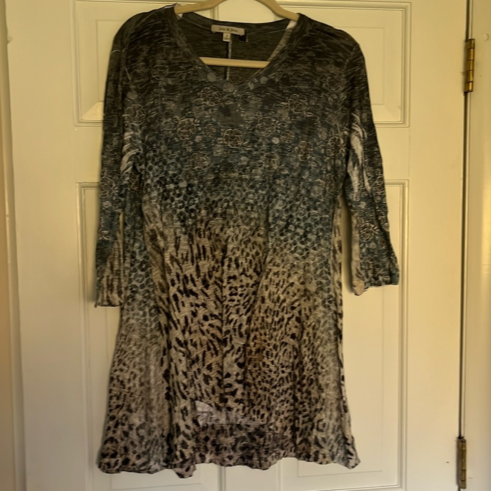 long blouse